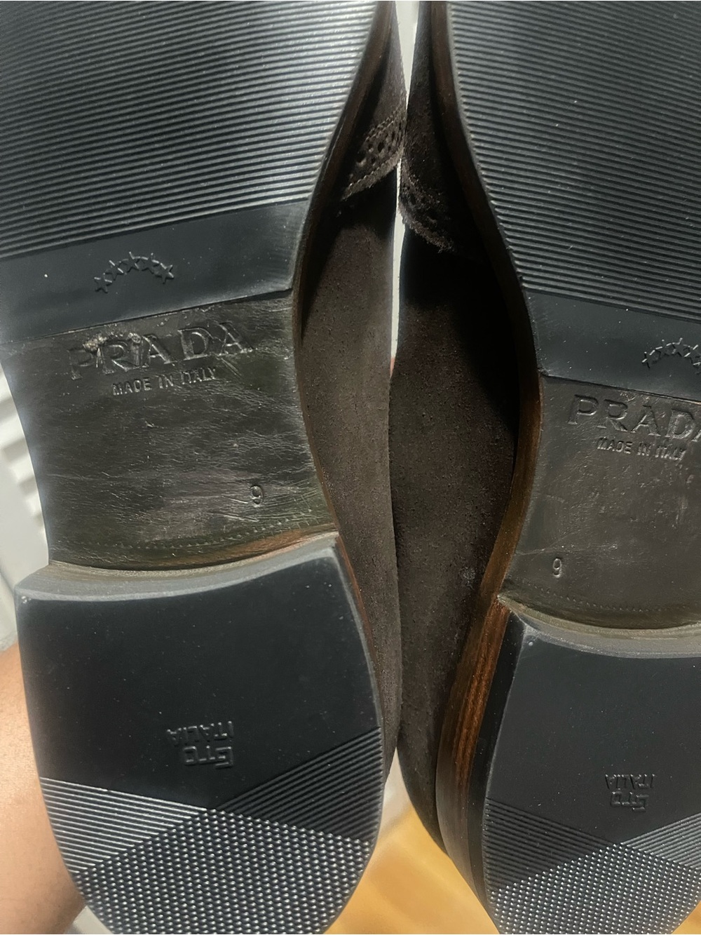 Vintage Prada Men's Dark Brown Suede Wingtip Dress Shoes Sz 9 - Picture 7 of 16